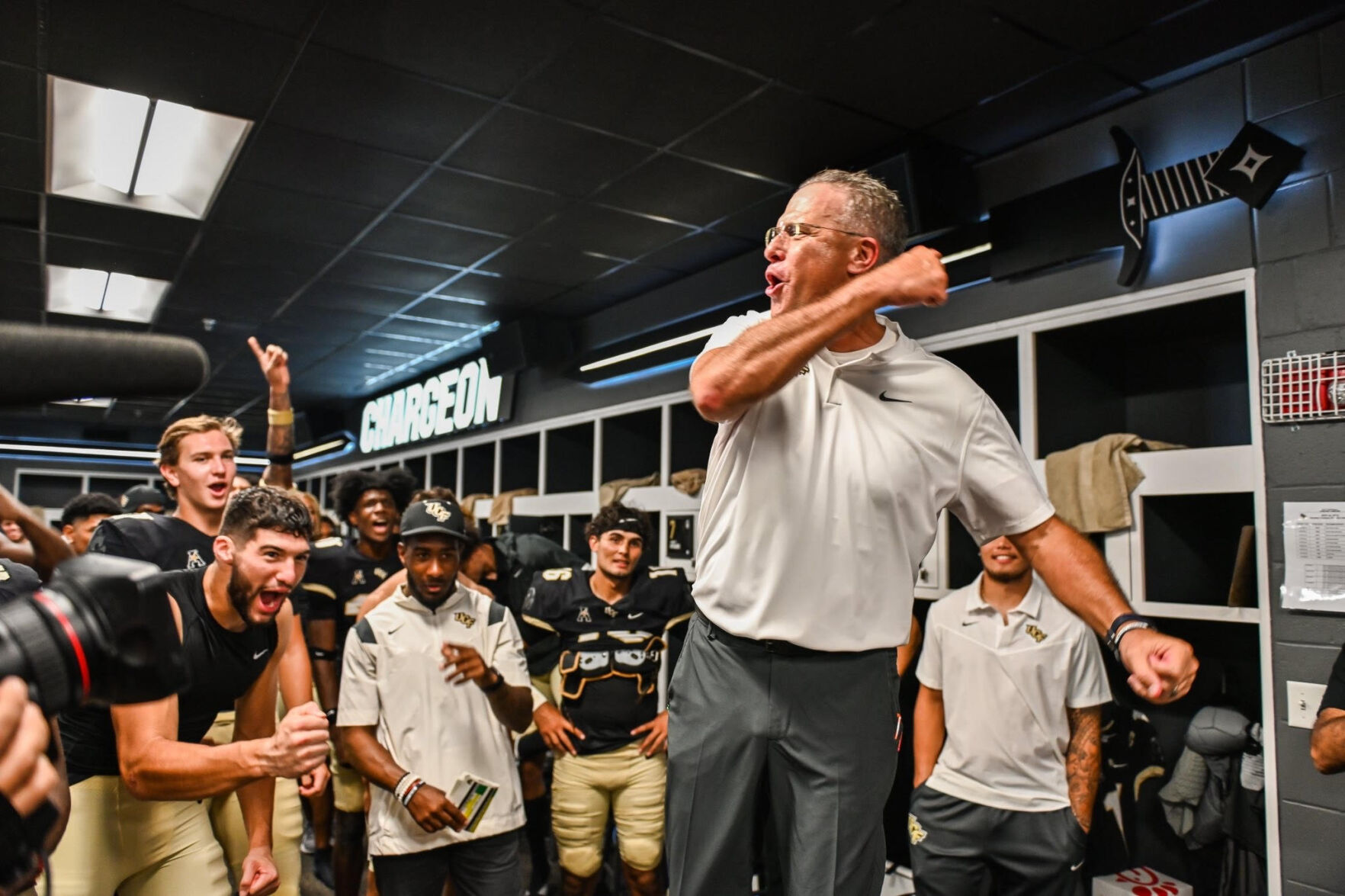UCF Gus Malzahn broken leg